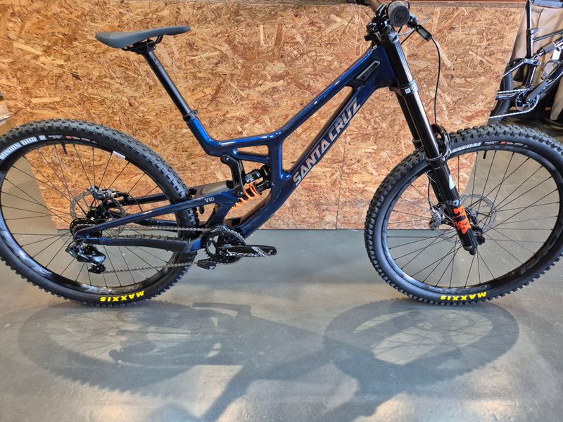 Used Santa Cruz V10 DH S / Carbon CC 2024 2024 MTB