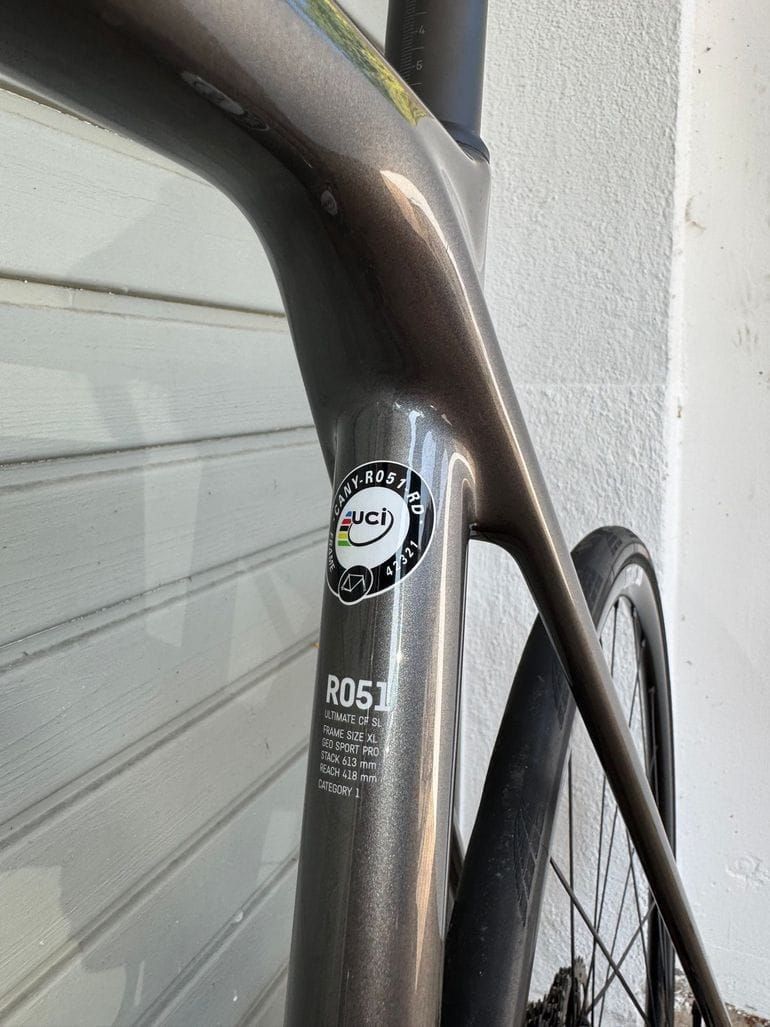 Used Canyon Ultimate CF SL Disc 8.0 2020 2020 Road & Gravel, Grigio chiaro — image 14 of 15
