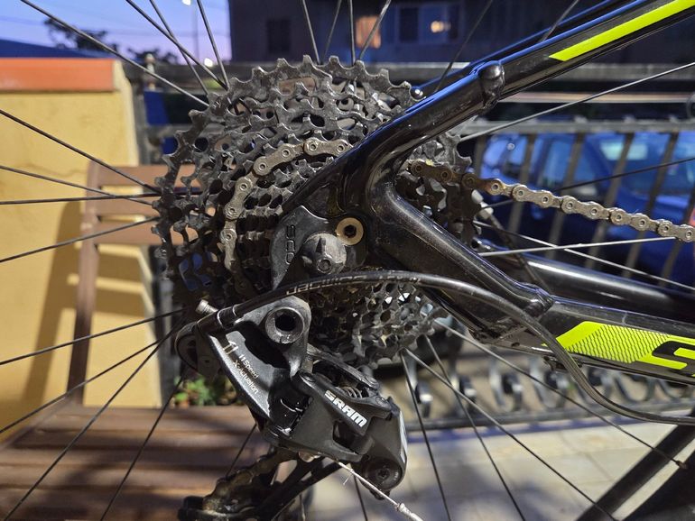 Used Scott Scale 980 2018 2018 Mountainbike, Verde — image 12 of 12