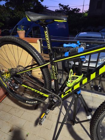 Used Scott Scale 980 2018 2018 Mountainbike, Verde — image 2 of 12