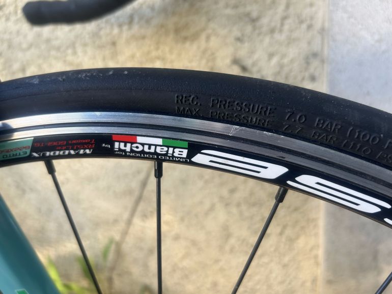 Used Bianchi BIANCHI SEMPRE 2014 Road & Gravel, Blau — image 12 of 29