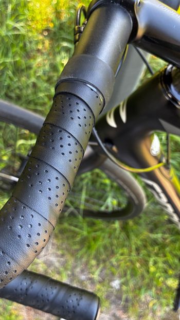 Used Cannondale Synapse Carbon Disc Sram Red 2018 Road & Gravel, Negro — image 18 of 24