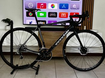 Used Cannondale Synapse Carbon Disc Sram Red 2018 Carretera y gravel