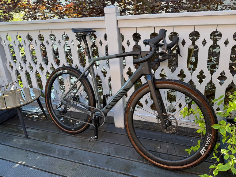 Used Canyon Grail CF SL 7 eTap 2023 2023 Road & Gravel, Green — image 5 of 5