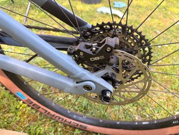Used Canyon Neuron 6 2022 2022 Mountainbike — image 14 of 17