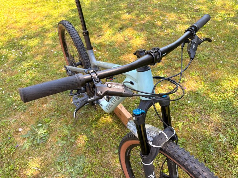 Used Canyon Neuron 6 2022 2022 Mountainbike — image 11 of 17
