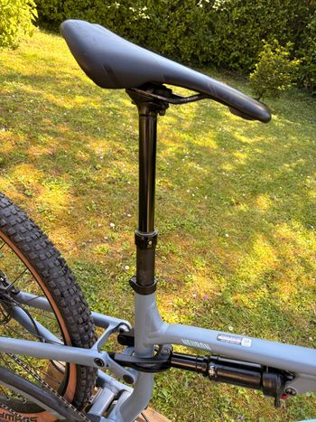 Used Canyon Neuron 6 2022 2022 Mountainbike — image 12 of 17