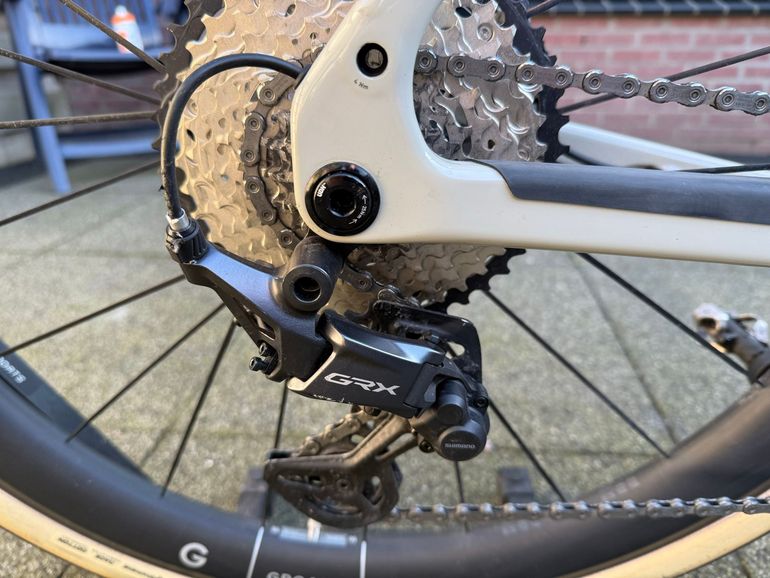 Used Canyon Grizl CF 7 2026 2026 Road & Gravel, Grigio chiaro — image 7 of 12