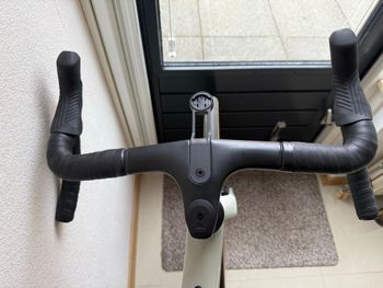 Used Canyon Grizl CF 7 2026 2026 Road & Gravel, Grigio chiaro — image 10 of 12