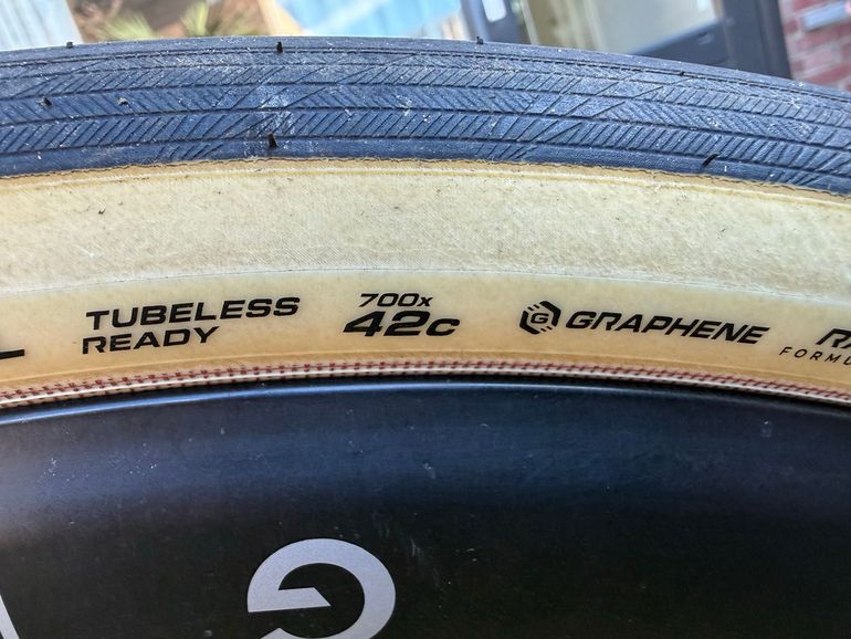 Used Canyon Grizl CF 7 2026 2026 Road & Gravel, Grigio chiaro — image 5 of 12