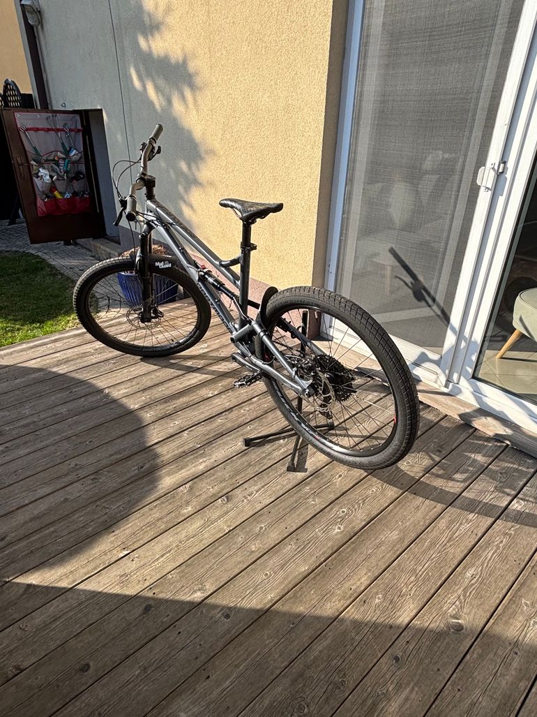Used Dartmoor Blackbird Intro 27.5 2021 2021 Mountainbike — image 10 of 17