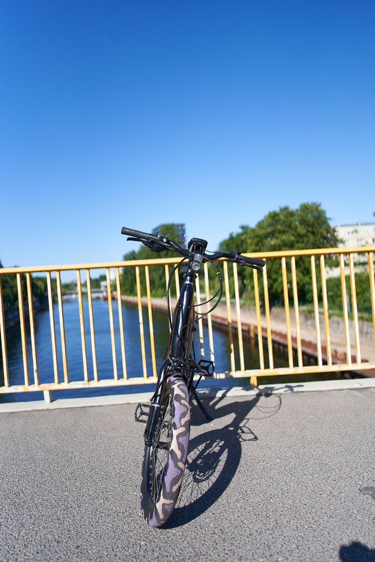 Used Velo de Ville KEB 400 Premium 2022 Urban — image 2 of 30