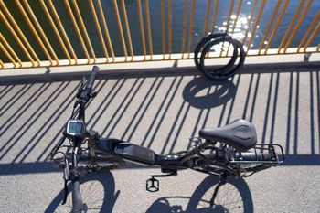 Used Velo de Ville KEB 400 Premium 2022 Urban — image 5 of 30