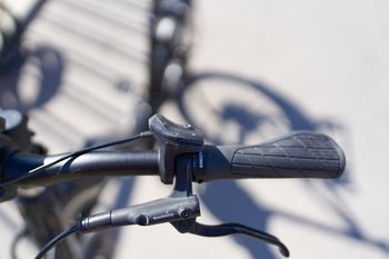 Used Velo de Ville KEB 400 Premium 2022 Urban — image 15 of 30