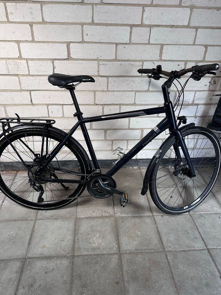 Used Pegasus Premio Shimano Claris 2019 Urban, Blau — image 1 of 11