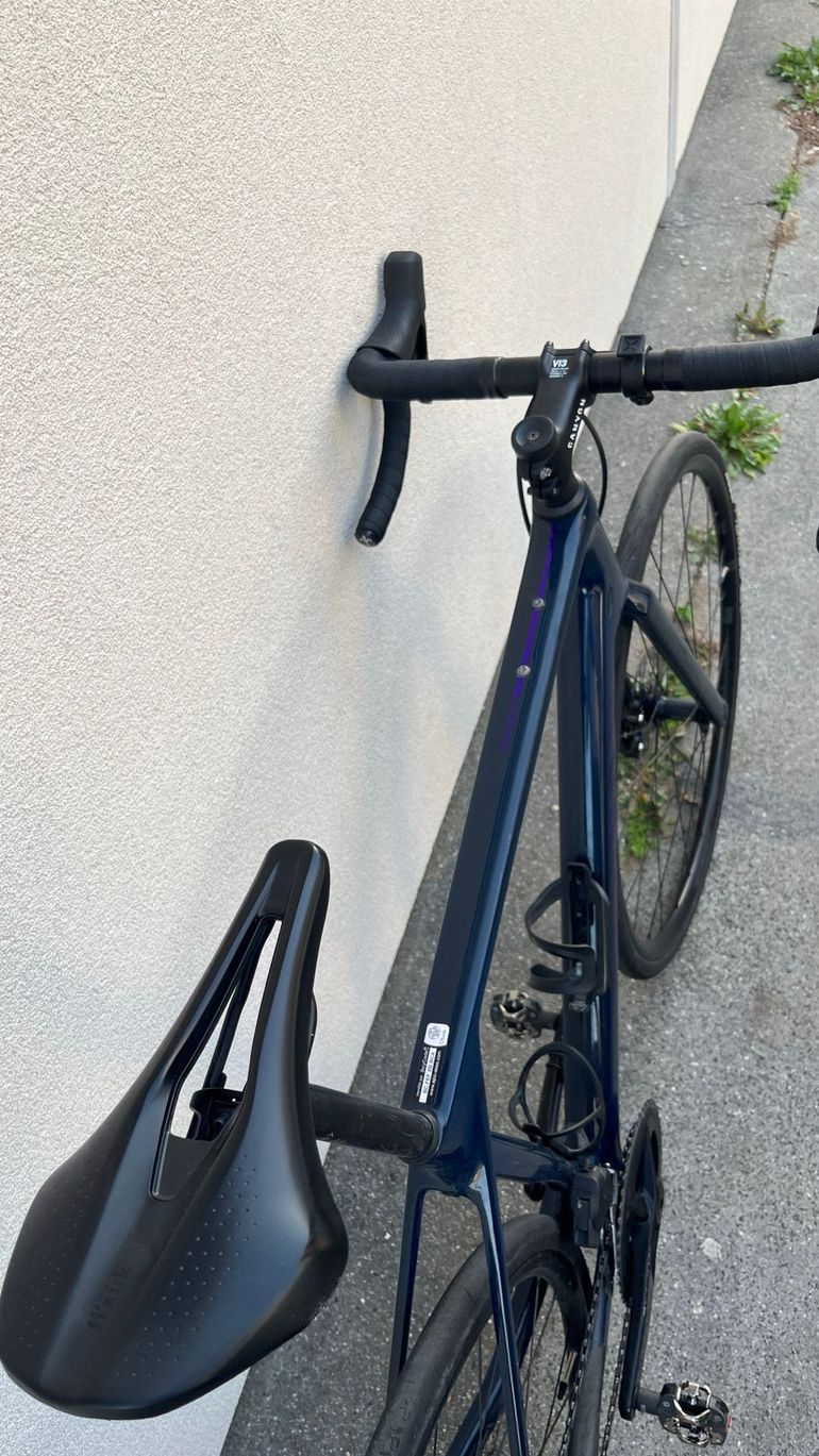 Used Canyon Endurace CF 7 All-Road 2022 2022 Road & Gravel, Blue — image 4 of 4