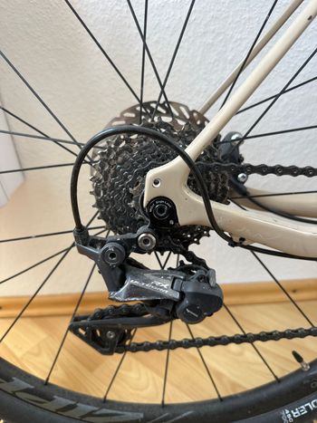 Used GT Grade Carbon Expert 2021 2021 Road & Gravel — image 4 of 6