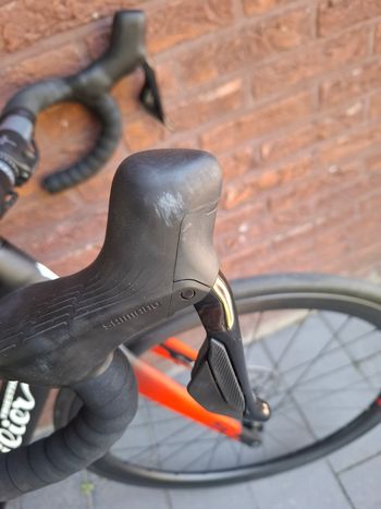 Used Wilier CENTO10 SL 2023 2023 Road & Gravel, Schwarz — image 4 of 5