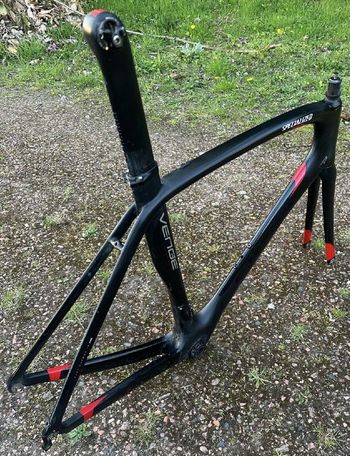 Used Specialized S-Works Venge Dura-Ace Di2 2014 Frameset 2014 Road & Gravel — image 2 of 10