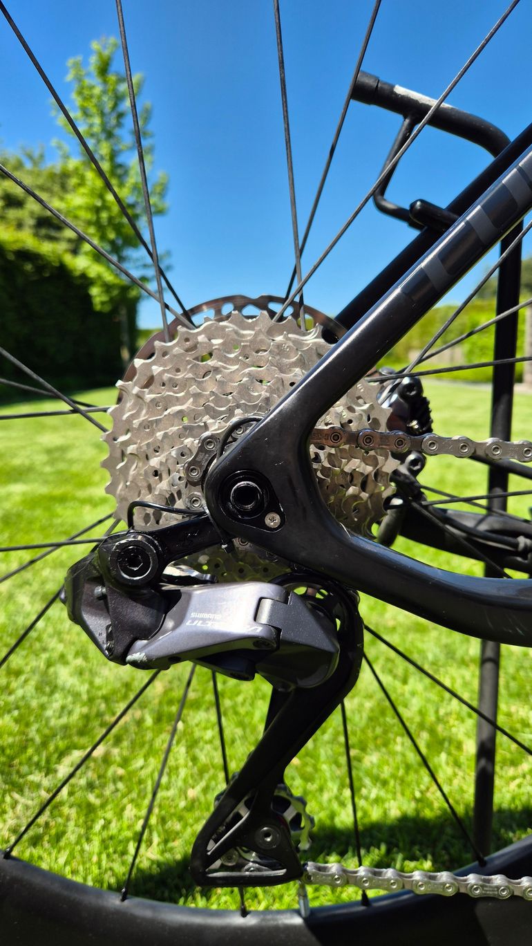 Used CUBE AGREE C:62, RACE 2022 2022 Road & Gravel, Negro — image 5 of 10