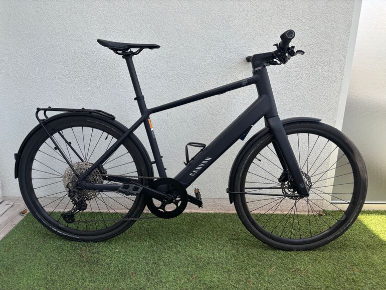 Used Canyon Commuter:ONfly Shimano Deore 2025 Urban, Light Gray — image 2 of 7