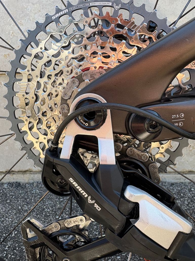 Used Specialized Turbo Levo SL Comp Carbon 2024 2024 Mountainbike, Schwarz — image 4 of 10