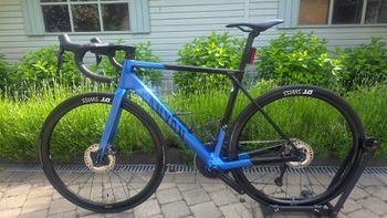 Used Canyon Ultimate CF SL 8 Aero 2023 2023 Road & Gravel, Black — image 13 of 15