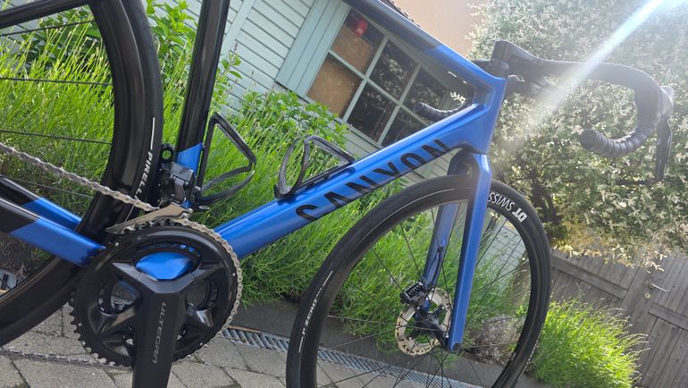Used Canyon Ultimate CF SL 8 Aero 2023 2023 Road & Gravel, Black — image 3 of 15