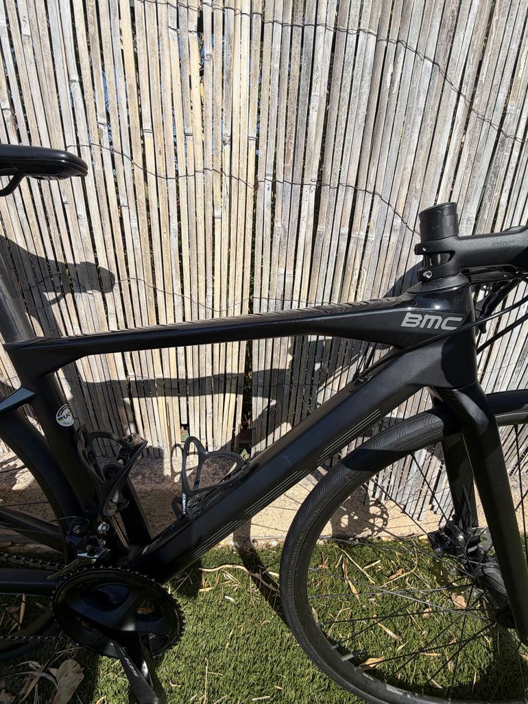 Used BMC Roadmachine FOUR 2021 2021 Road & Gravel — image 3 of 8