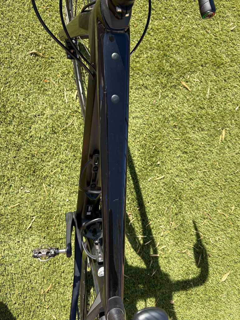 Used BMC Roadmachine FOUR 2021 2021 Road & Gravel — image 7 of 8