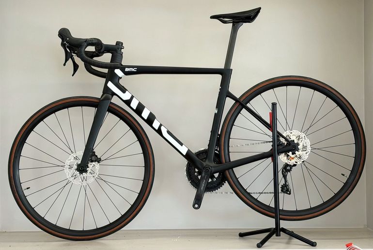 Used BMC Teammachine SLR THREE 2027 2027 Road & Gravel — image 3 of 15