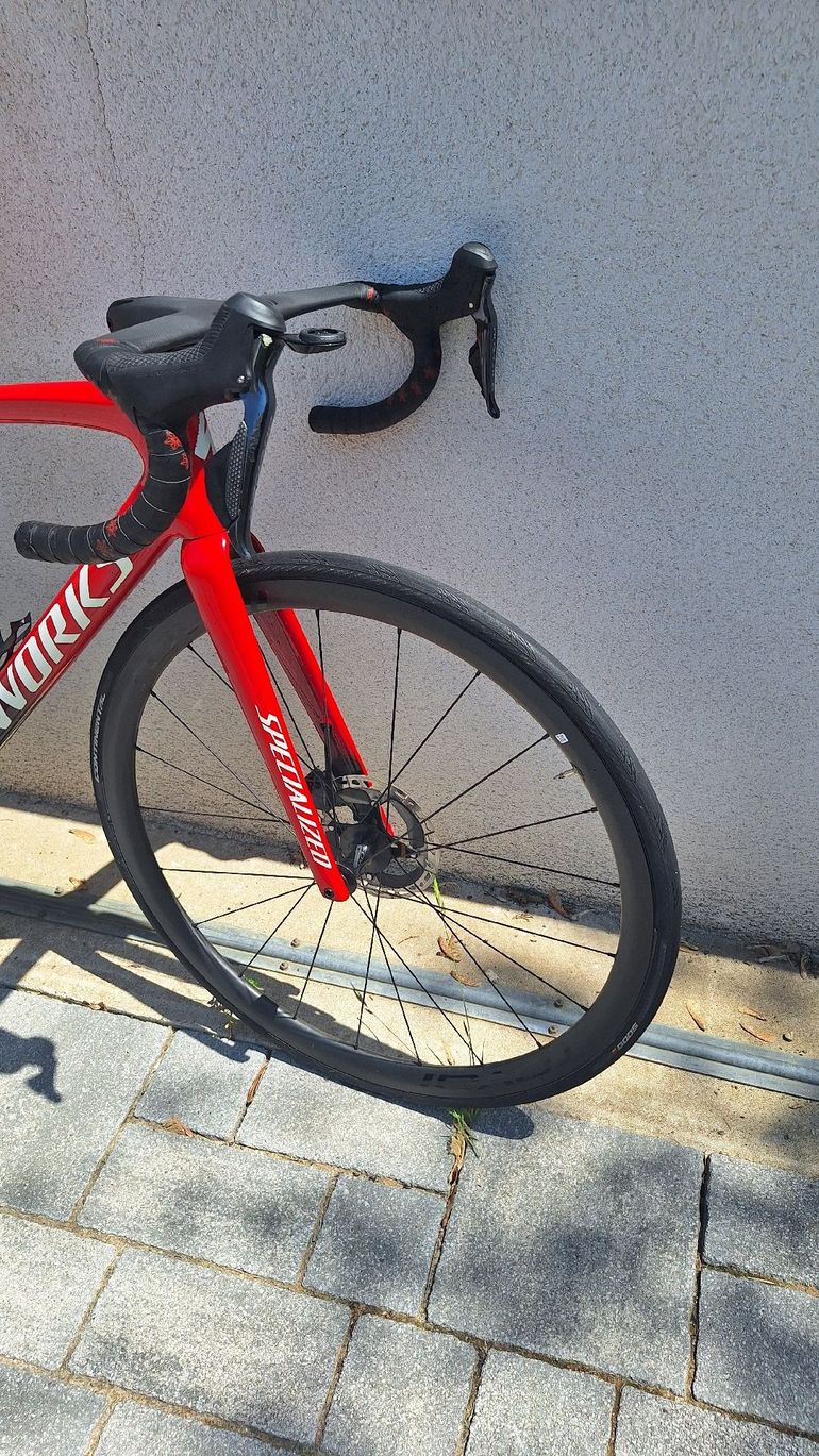 Used Specialized Tarmac Shimano Dura Ace Di2 2021 Road & Gravel, Red — image 5 of 6