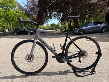 Used Specialized Roubaix Comp 2019 2019 Road & Gravel, Hellgrau — image 2 of 8