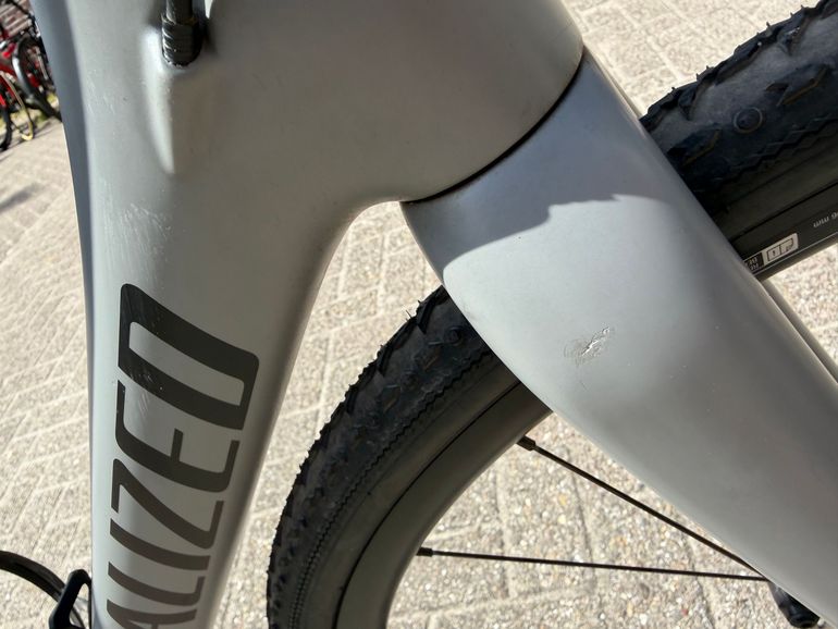 Used Specialized Roubaix Comp 2019 2019 Road & Gravel, Hellgrau — image 7 of 8