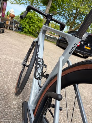 BMC Kaius 01 THREE 2026 2026 Road & Gravel d'occasion — image 3 sur 7