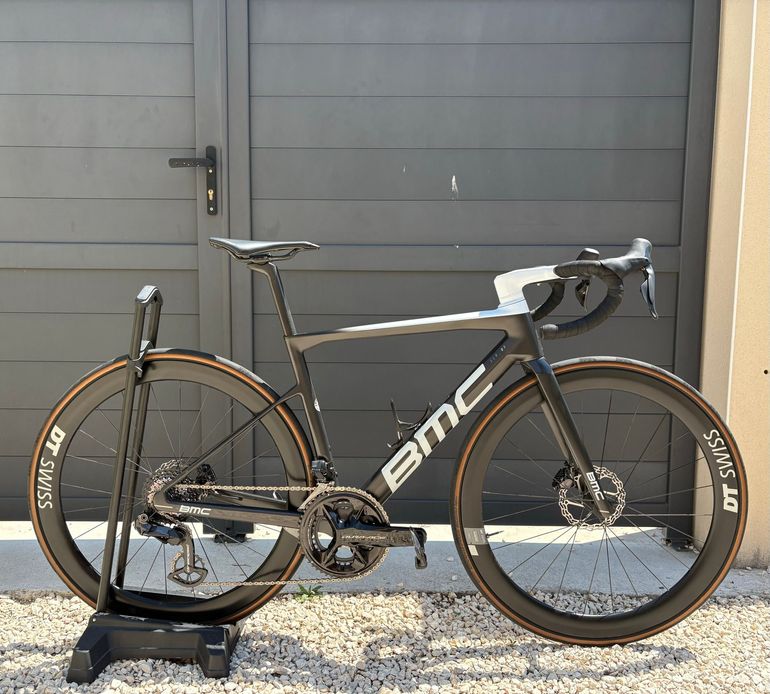 Used BMC Teammachine SLR 01 TWO 2024 2024 Road & Gravel — image 1 of 7