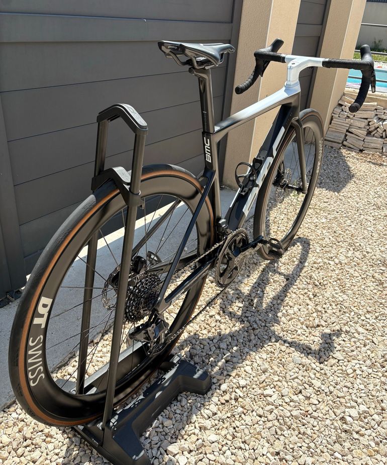 Used BMC Teammachine SLR 01 TWO 2024 2024 Road & Gravel — image 4 of 7