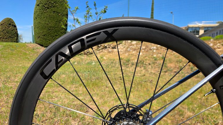 Used Giant Giant Defy Advanced SL 0 SRAM Red AXS 2025 Road & Gravel — image 4 of 9