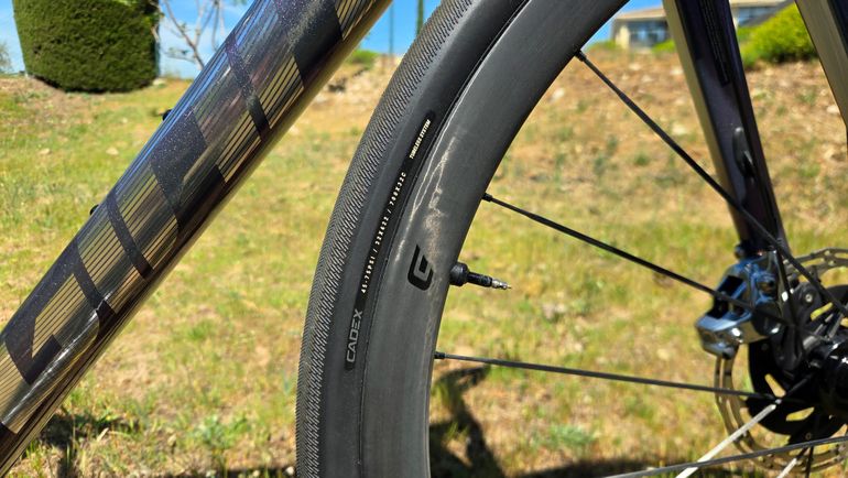 Used Giant Giant Defy Advanced SL 0 SRAM Red AXS 2025 Road & Gravel — image 9 of 9