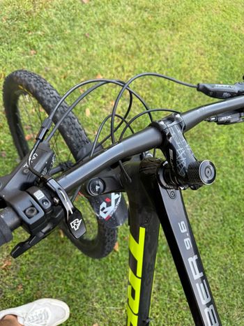Used Trek Procaliber 9.6 2021 2021 Mountainbike, Nero — image 4 of 8