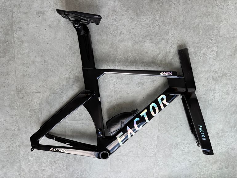 Used Factor Hanzö Frameset 2026 Road & Gravel — image 1 of 11