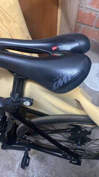 Used Bianchi Infinito XE 105 2025 2025 Road & Gravel — image 4 of 5