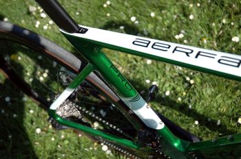 Used Storck Aerfast.4 Pro Disc Ultegra Di2 2x12 2025 2025 Road & Gravel, Verde — image 5 of 7