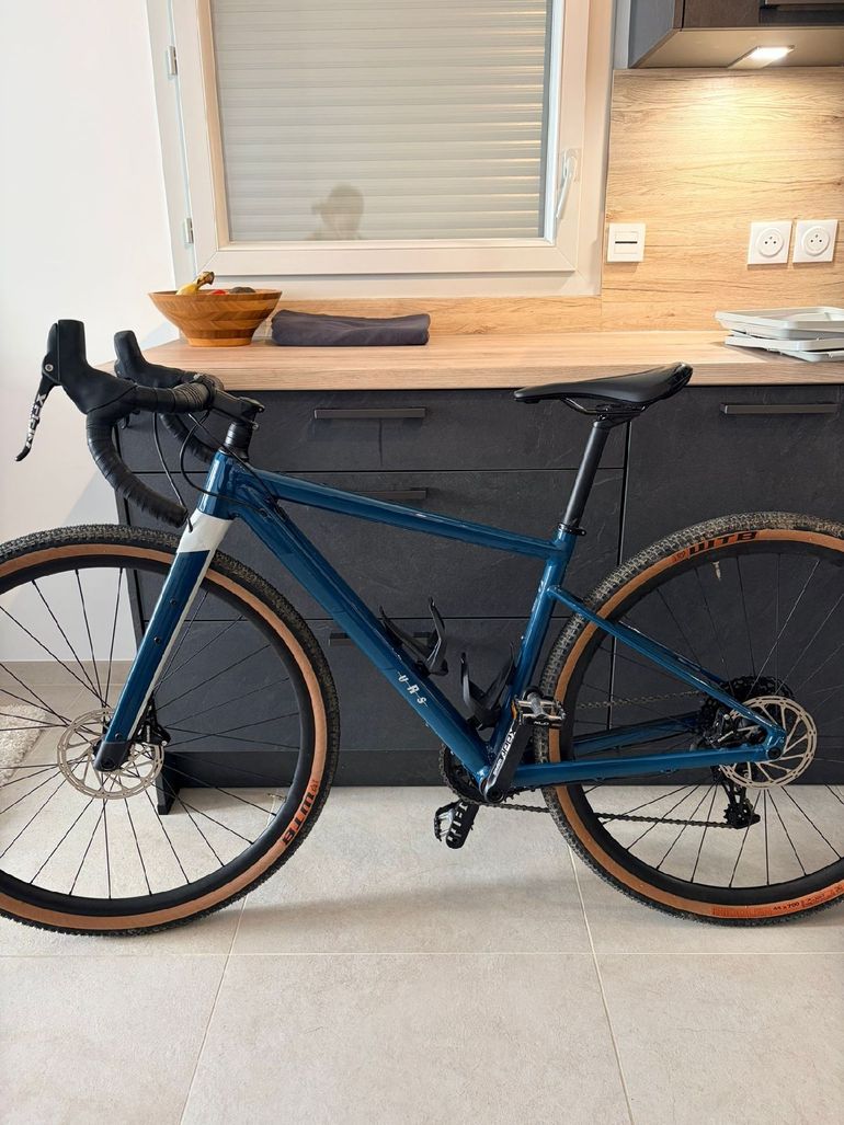 Used BMC URS AL TWO 2022 2022 Road & Gravel — image 1 of 6