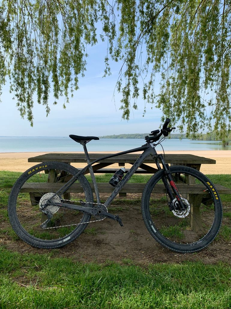 Used Orbea ALMA H20-EAGLE 27.5 2020 2020 Mountainbike — image 2 of 3
