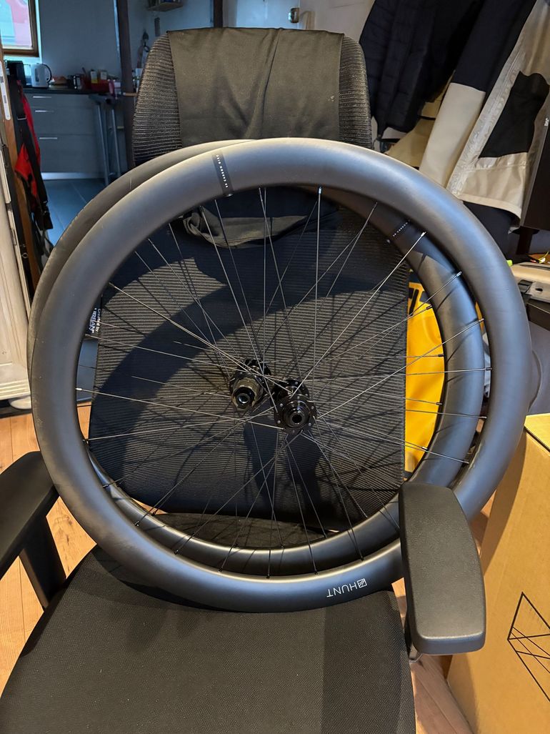Used Giant Revolt Advanced 3 2024 2024 Road & Gravel, Schwarz — image 6 of 6