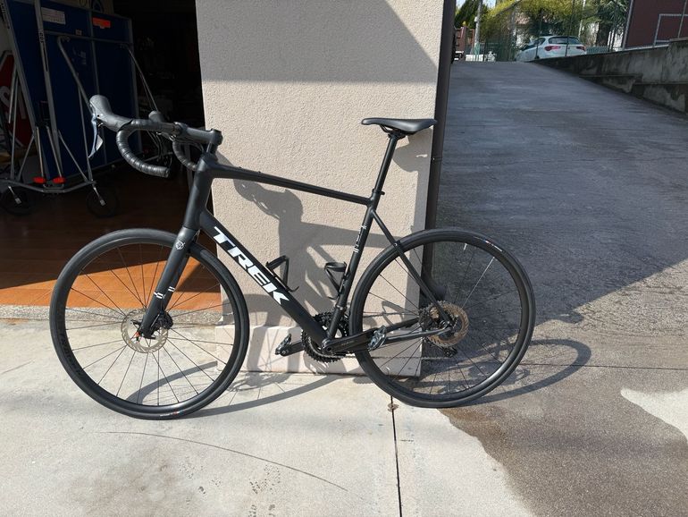 Used Trek Domane Shimano 105 2025 Road & Gravel, Black — image 1 of 6
