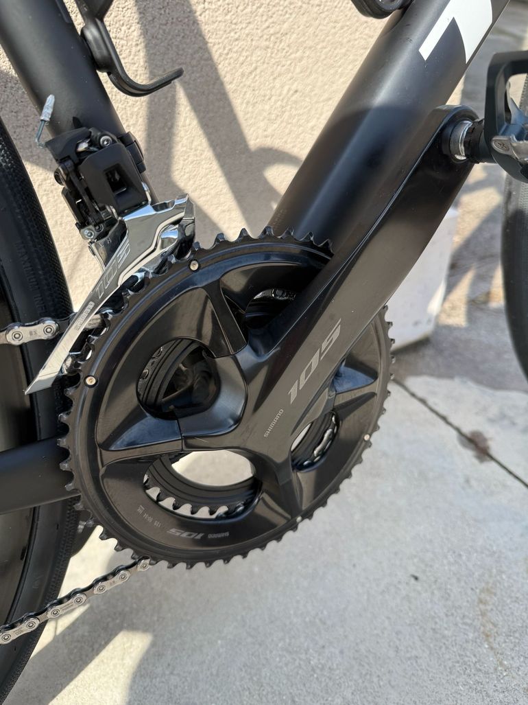 Used Trek Domane Shimano 105 2025 Road & Gravel, Black — image 3 of 6
