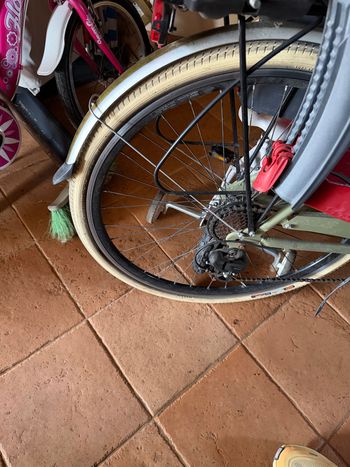 Used via Veneto Via Veneto Custom 2024 Urban — image 2 of 5