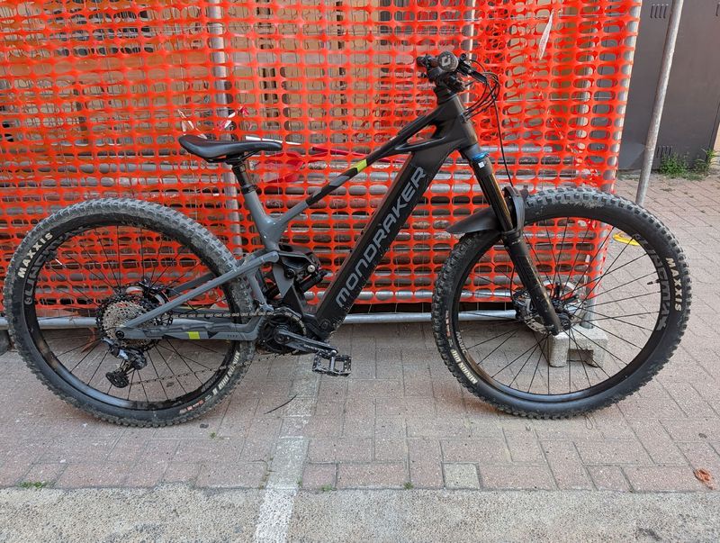 Used Mondraker CRAFTY CARBON R 2025 2025 MTB